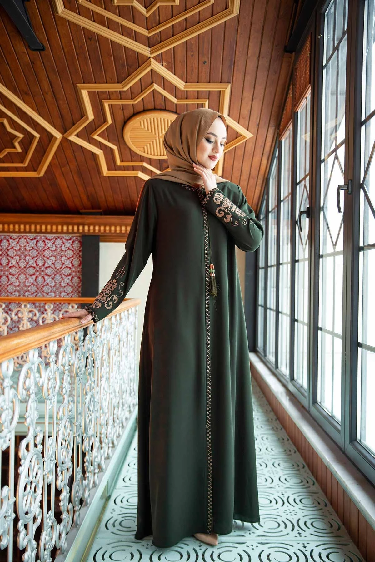 Ebroidered Muslim Woman Abaya Eid Ramadan Kaftan Turkish Dubai Luxuory African Dresses For Women Caftan Marocain Big Size XXL