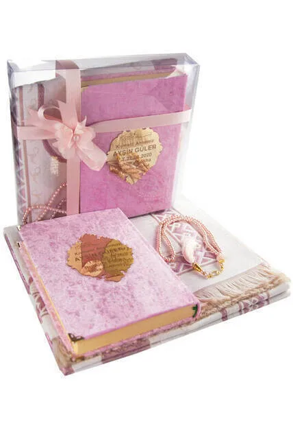 The ISLAMIC HOLY KİTAP İsme Special Velvet Lined Religious Gift Set