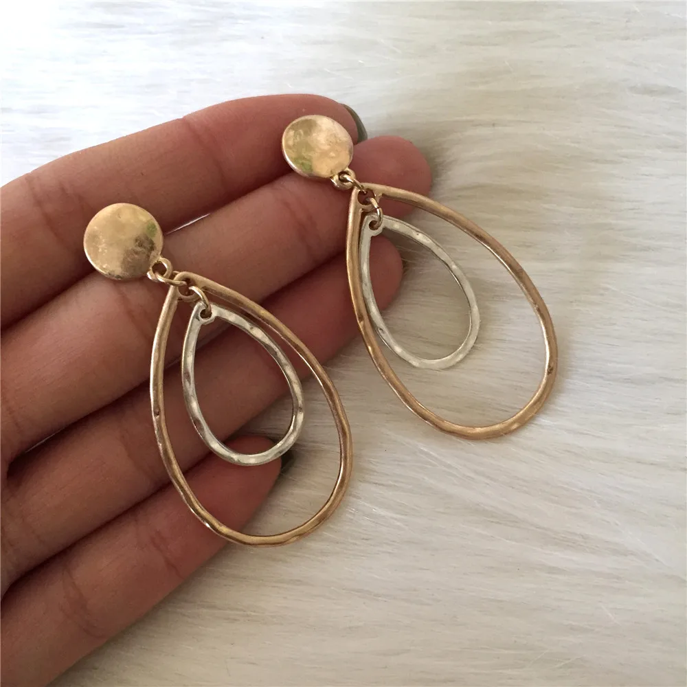Retro Water Drop Shape Drop Earrings Gold and Silver Color Hollow Water Drop Earrings For Women Casual jewelry
