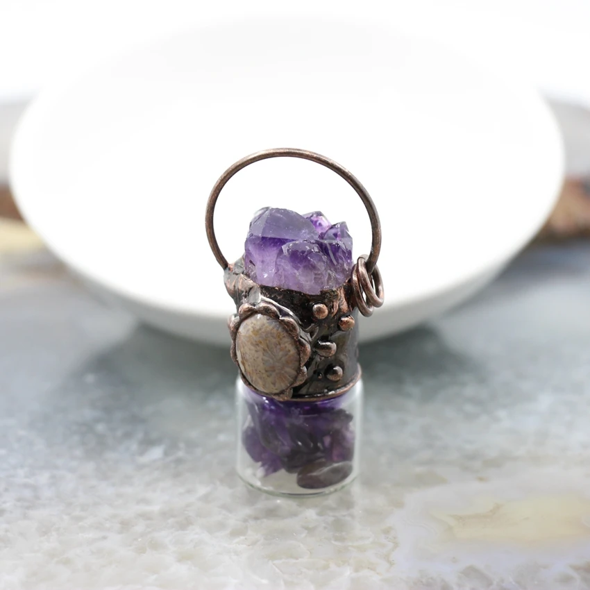 Natural Amethysts Druzy Quartz Reiki Energy essential oil Bottle Pendant,Healing Crystal Necklace DIY Jewelry For Unisex Gifts
