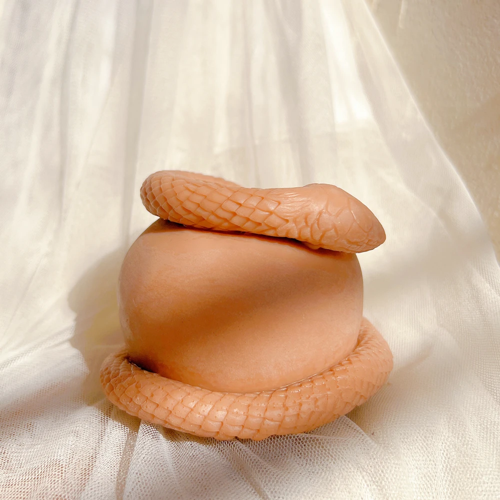Realistic Snake Apple Candle Silicone Mold Animal Wax Candles Mould Terror Art Home Decor