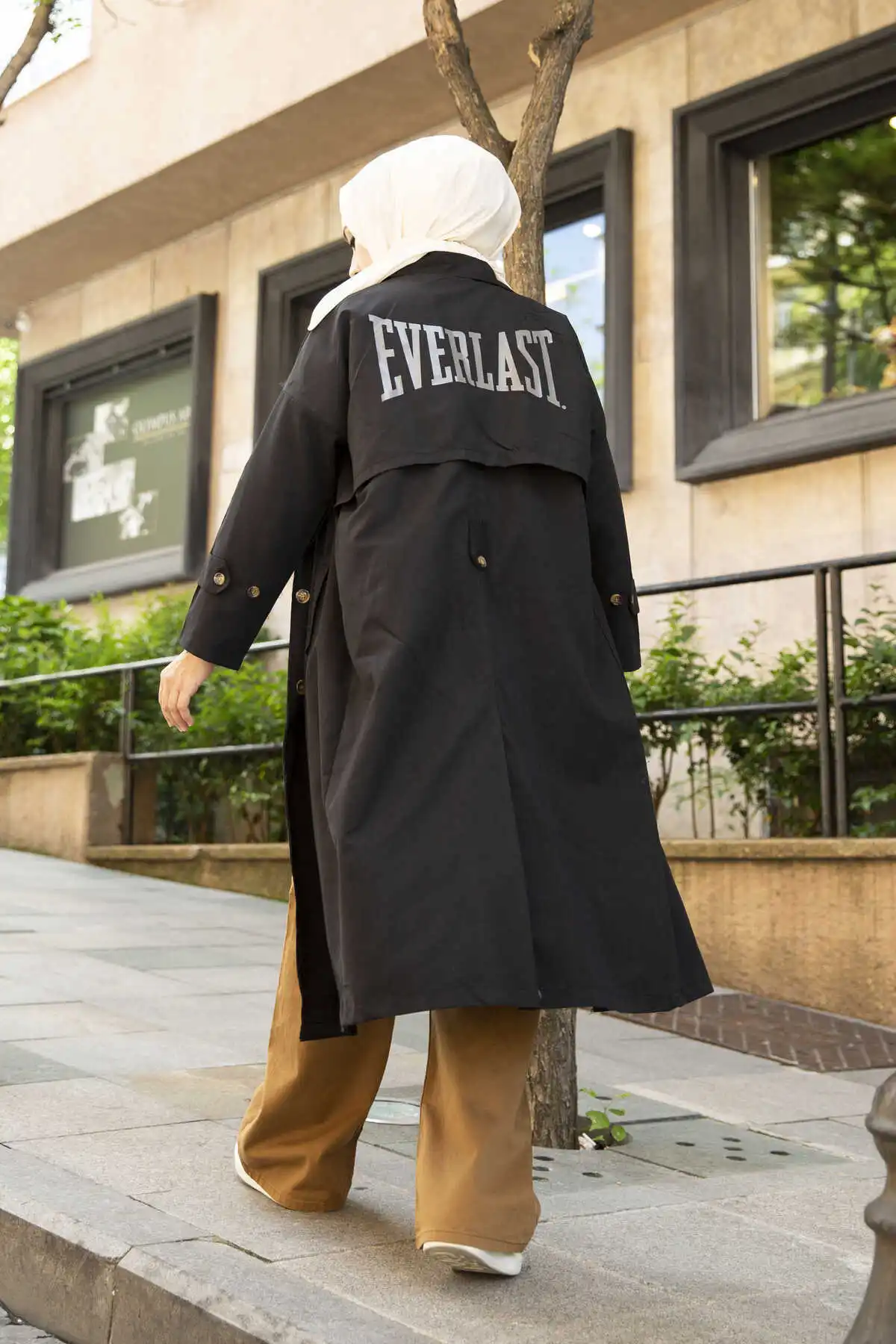 Everlast Letter Printed Camel Trench Coat Brand New Fashion 2021 Summer /Spring Casual Double Breasted Simple Classic Long