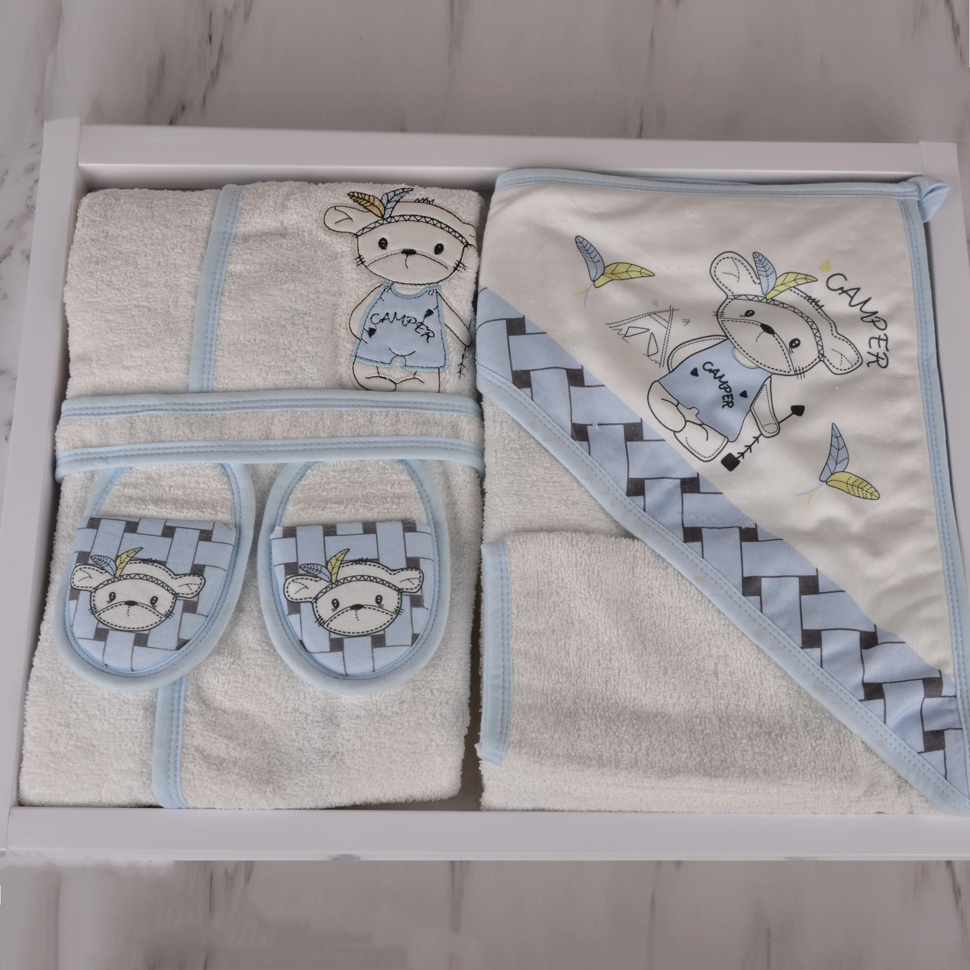 Baby Hooded Bath Towel Set Children Girl Boy Robe Cartoon Bathrobes Wrap Newborn Long Sleeve Slipper Toddler Baby Clothing Gifts