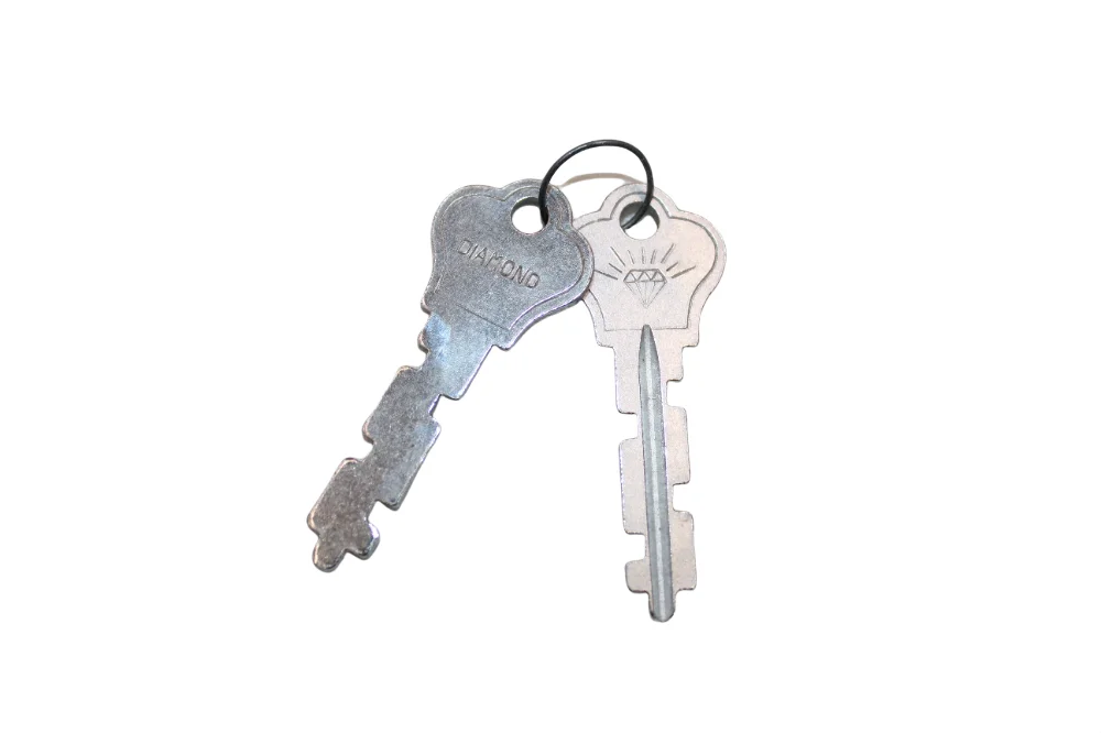 Diamond Brand Vintage Padlock Lock w/ 2 Key Dark Blue Original