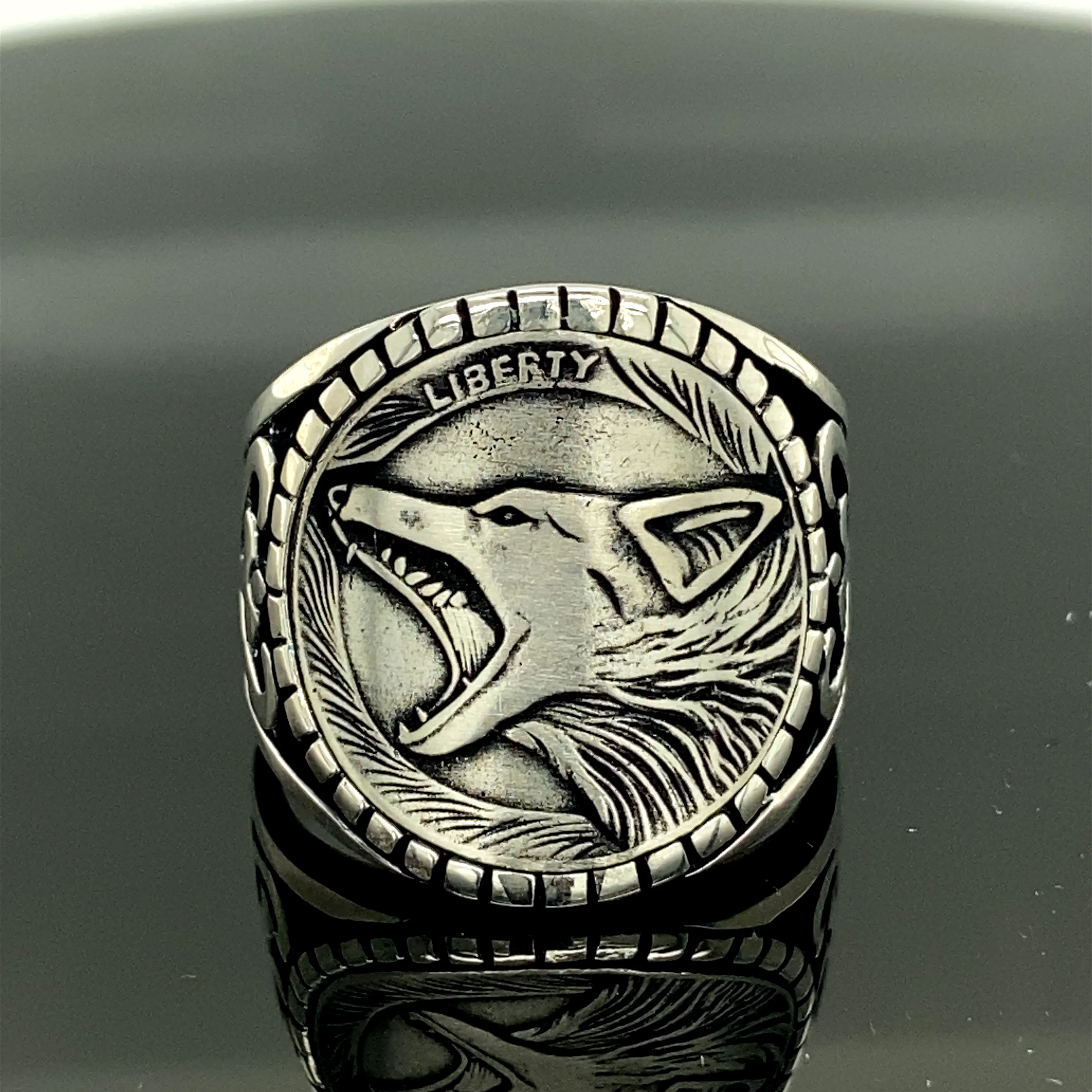 Handmade Wolf Sterling Silver Men's Signet Ring , Animal Figured , Turkish Handmade Ring, Gift For Her