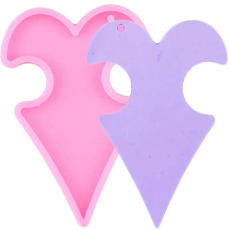 Heart Shaped Defense Face Mask Keychain Silicone Mold Craft Epoxy Resin Molds Polymer Clay Pendant Charms Making Jewelry Moulds