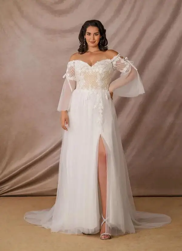 CloverBridal Off Shoulder Half Flared Sleeves Lace Tulle Plus Size Wedding Dress Bride Formal Civil Wedding Gown WW8282