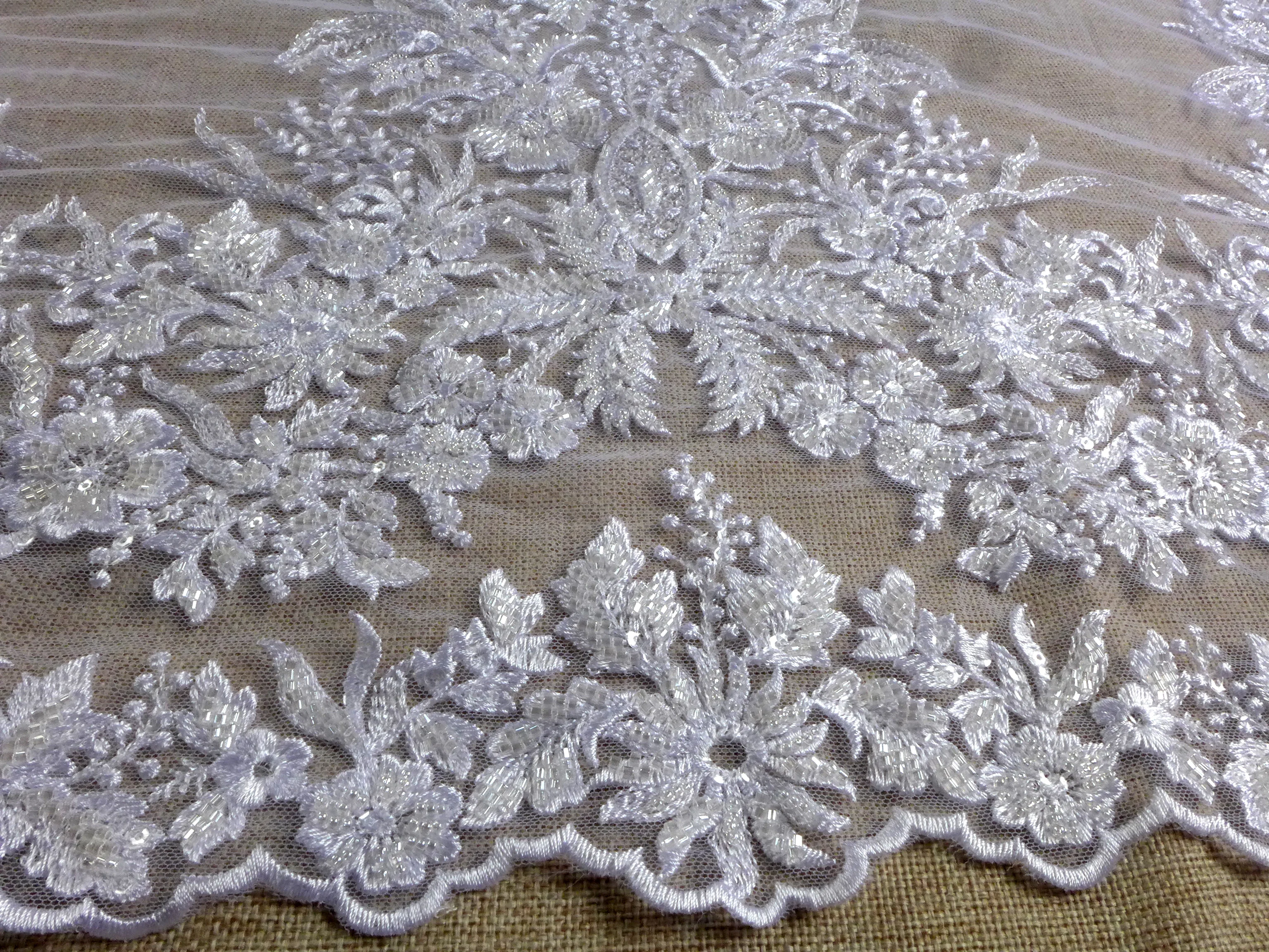 La Belleza 2021 New fashion bridal,Pure white /ivory lace fabric,off white beading wedding dress lace fabric 47\'\' width 1 yard