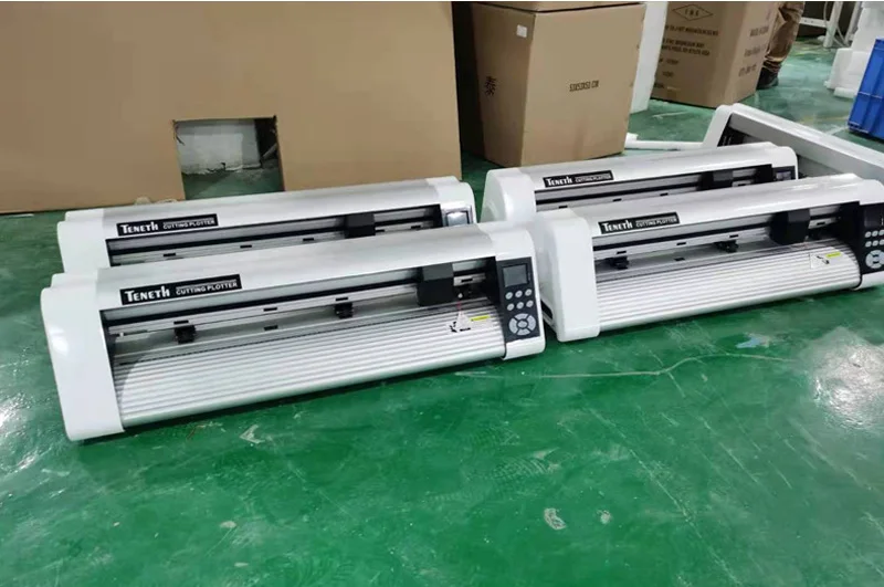 Teneth T-59L Sticker Cutter Plotter With Camera Vinyl Cutting Plotter 1500 Mm