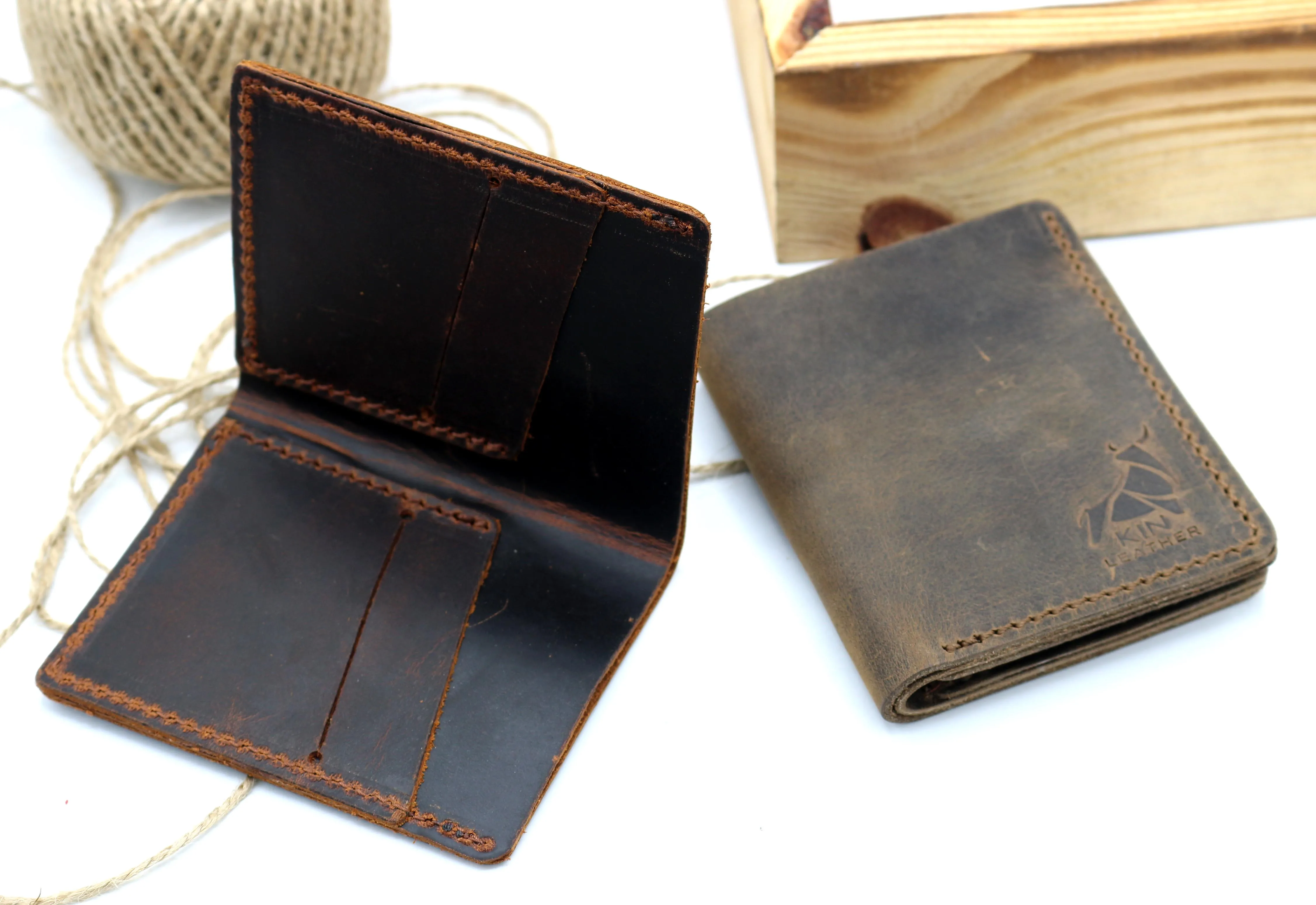 Valuaes Attrition Handmade Wallet Genuine Leather Patched 2021 Fashion Top Quality Card Holder Classic Male Purse Clutch Vintage