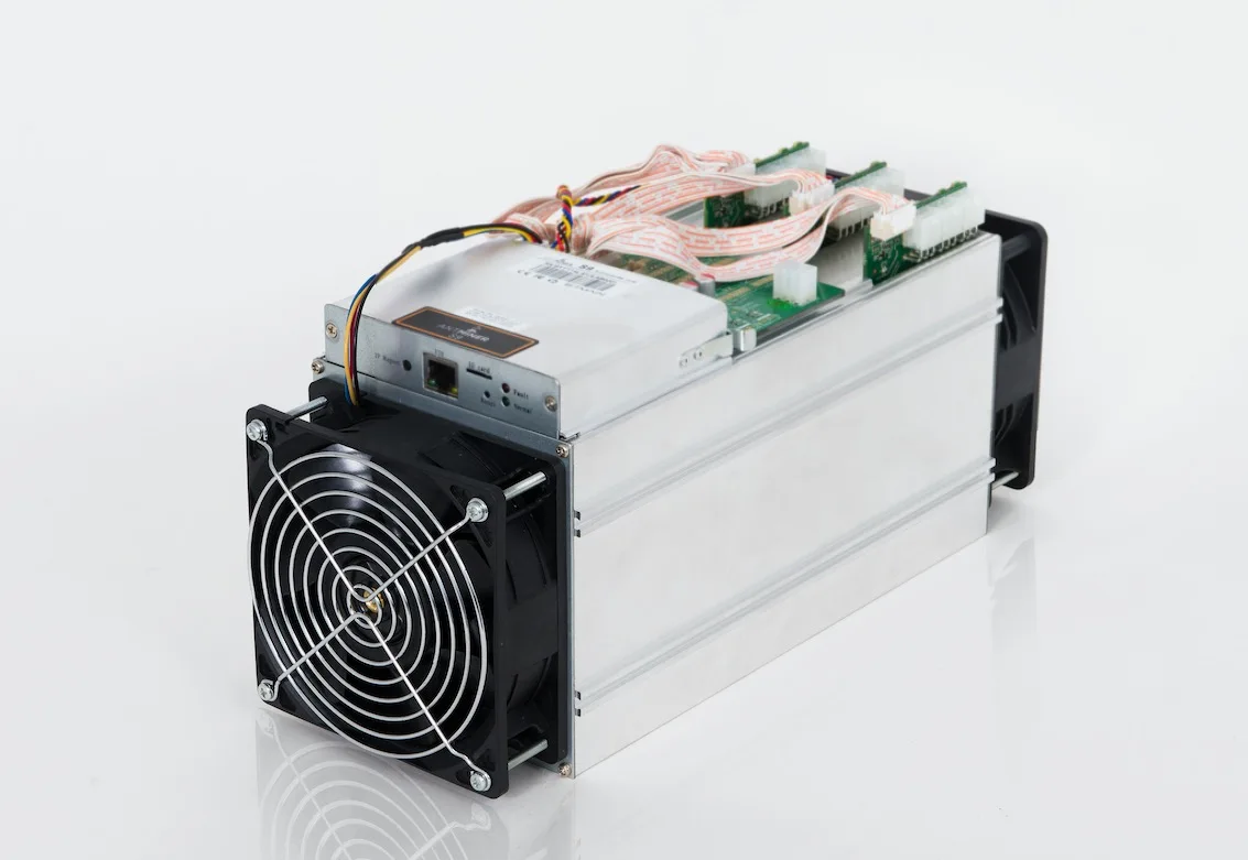 Imagem -02 - Mineiro Usado Bitmain Antminer s9 13t com Psu Bitcoin Mineiro Asic s9 14t 13.5t Mineiro Trabalho Bcc Btc Pcc Sha256 16nm Btc Mineiro