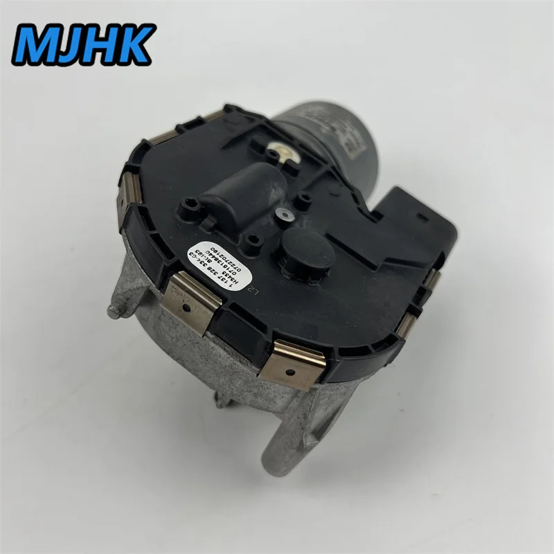 MJHK Aud R8 07-16 Front Right Windshield Wiper Motor 424 955 114