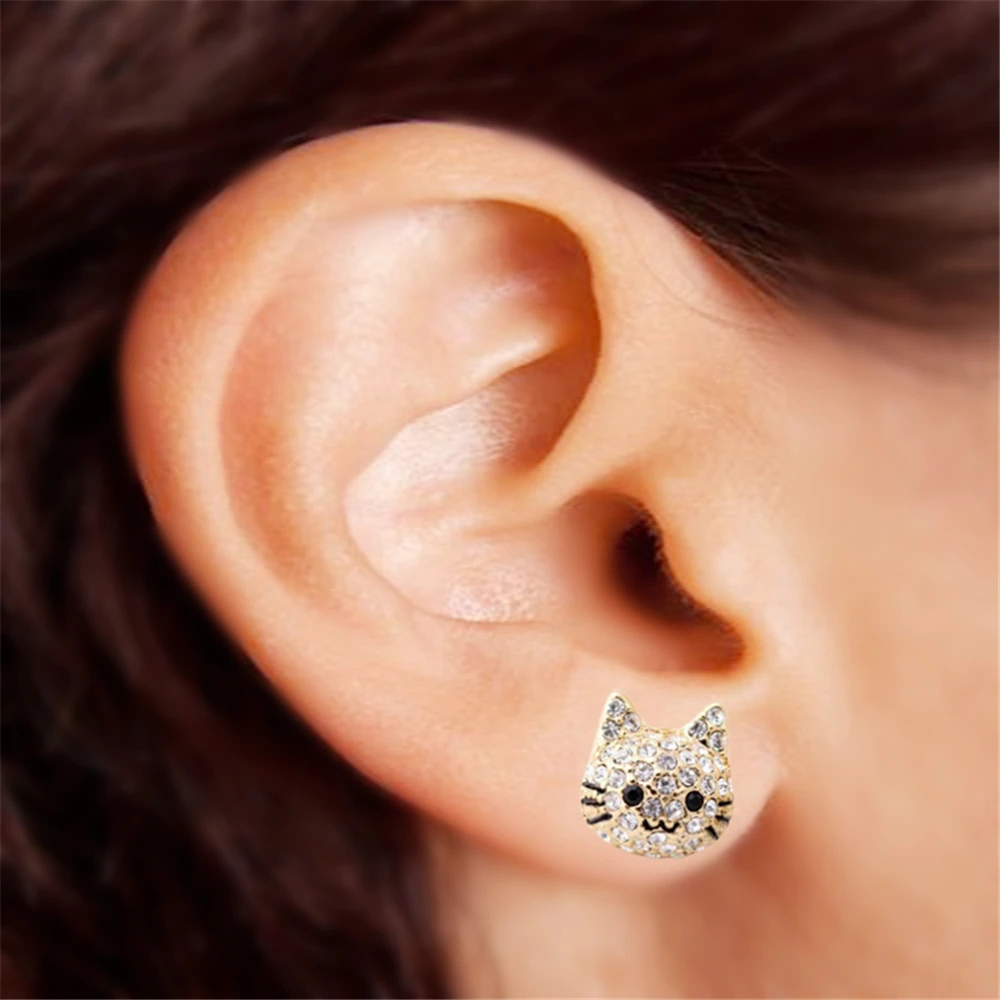 Cute Girl Cat Stud Earrings Exquisite Women\'s Earrings Fashion Accessories Party Jewelry Full Rhinestone Stud Earrings Girl Gift