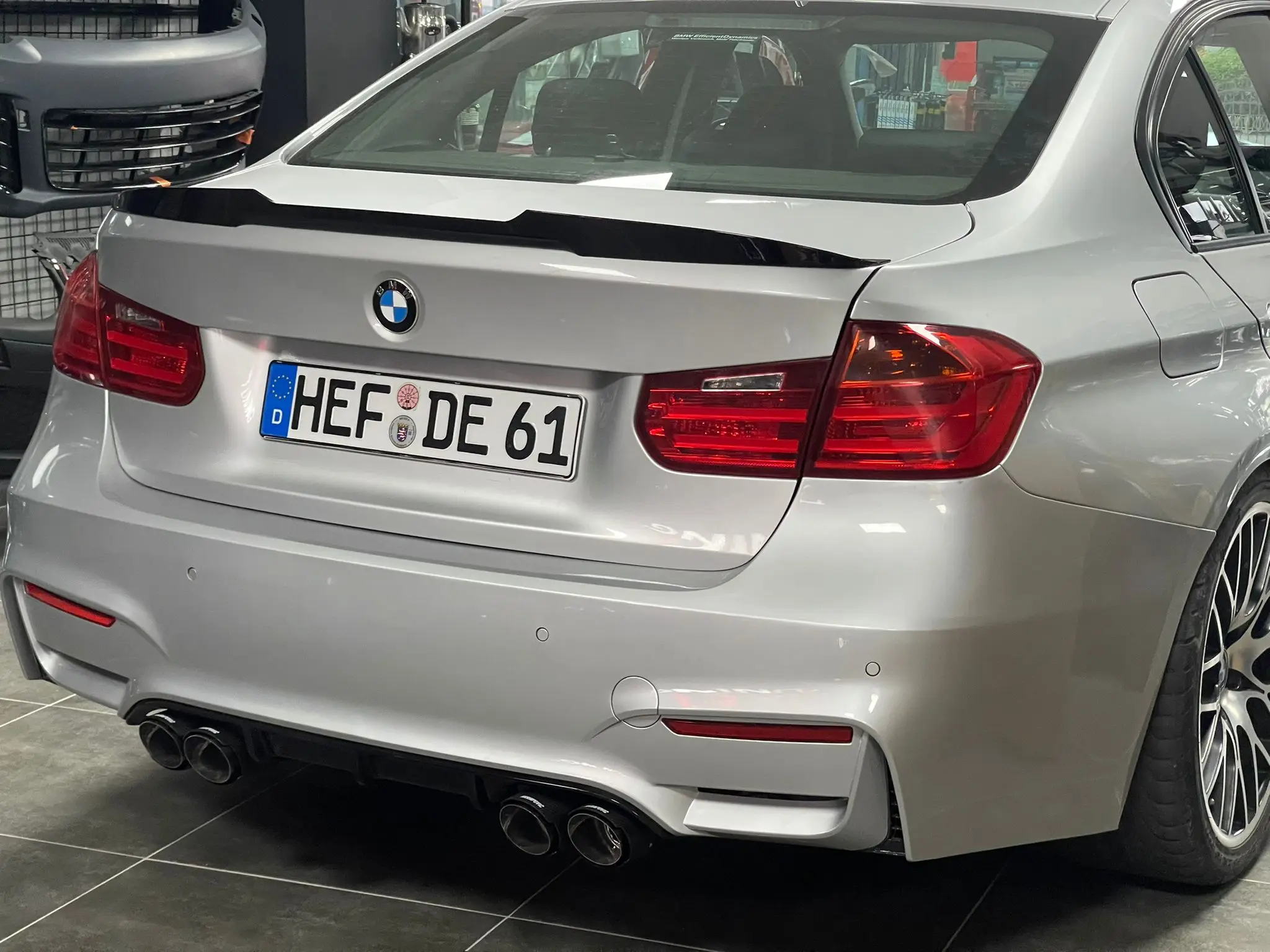 M4 style Spoiler wing Tailgate for BMW 3 series F30 M3 F80 2013-2019