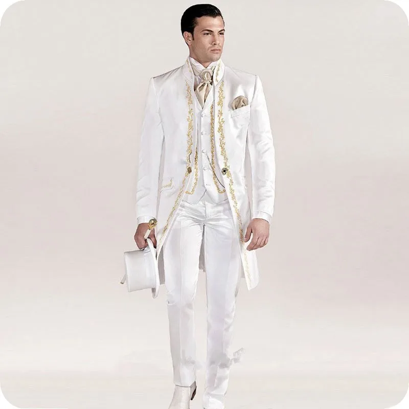 Handsome Newest Wedding Tuxedos Peaked Lapel Satin Fabric High Quality New Design Men Formal Suits Bridegroom Three Pieces