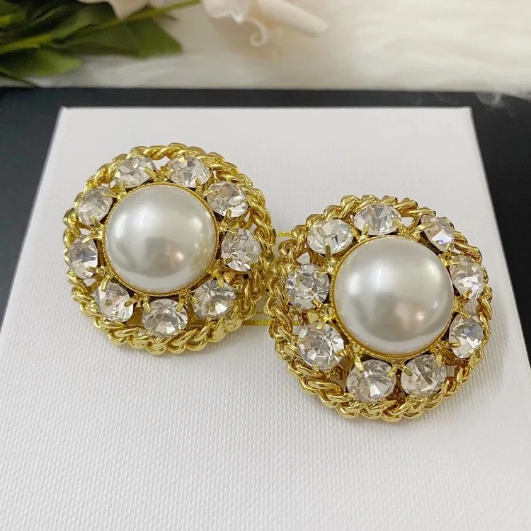 European And American Brass Gold-Plated Retro Round Pearl Crystal Ear Clips