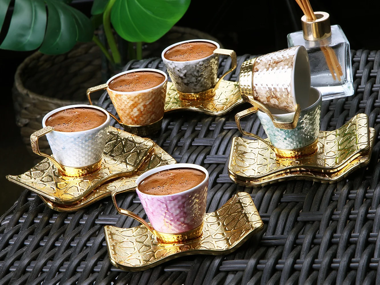 

Seljuk Black Coffee Set - Gold White Color