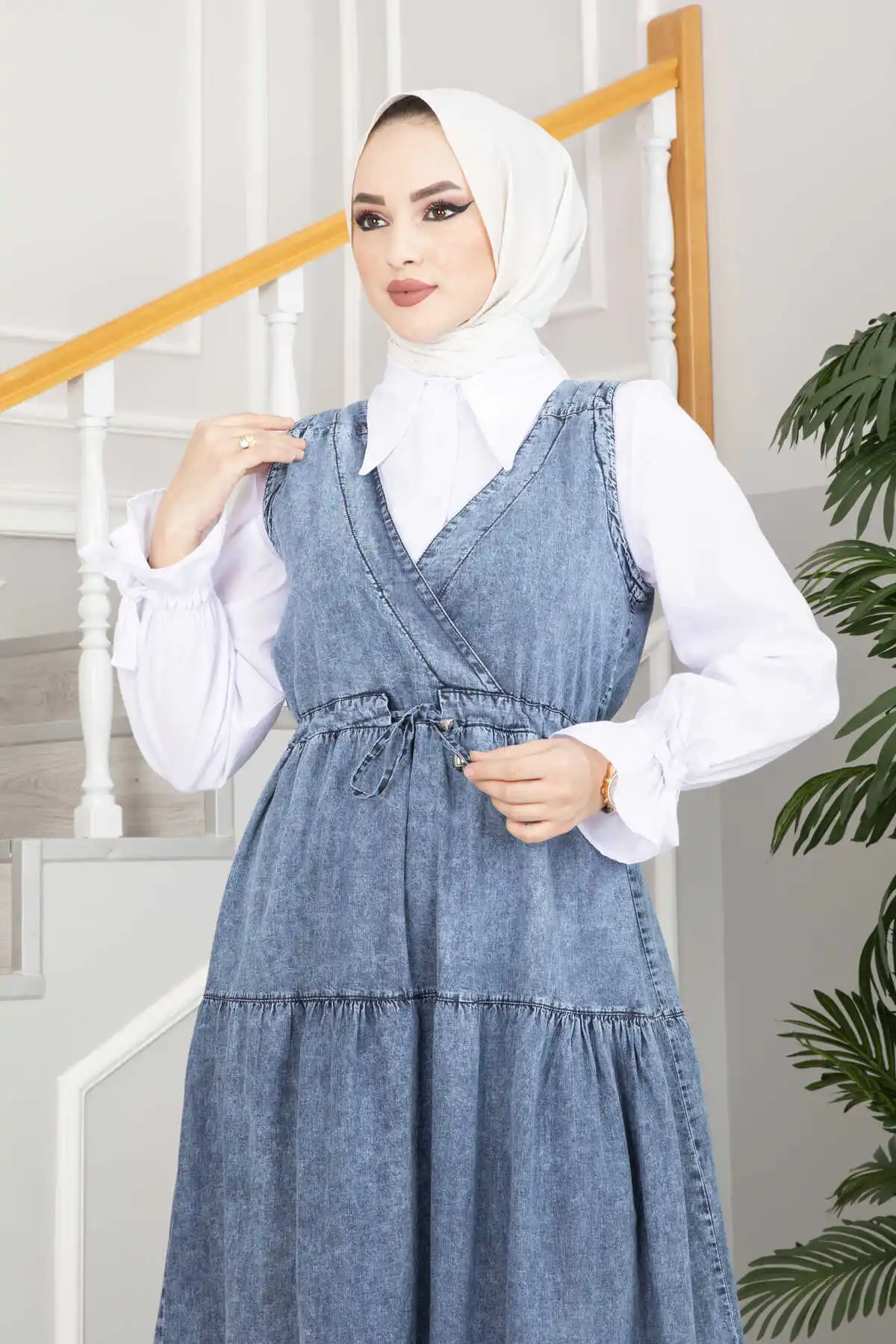 

Women Tunnel Belt Denim Hijab Gilet Ramadan Abaya Dubai Muslim Dress Luxury High Grade Embroidery Lace Kaftan Islamic Kimono Max