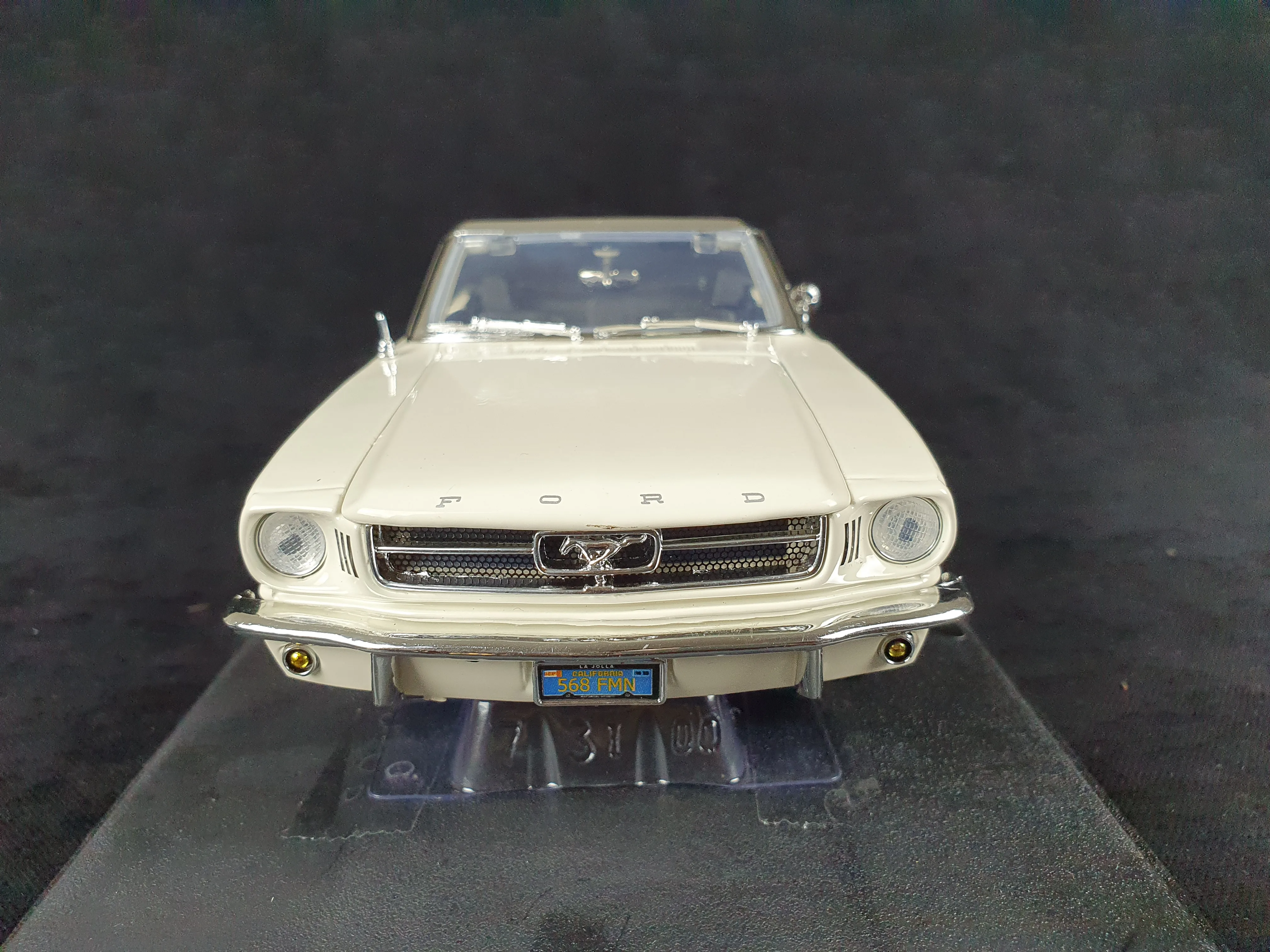 Model Cars 1:18 1964 Metal toy car for FORD MUSTANG children's toy gift collection Model Cars