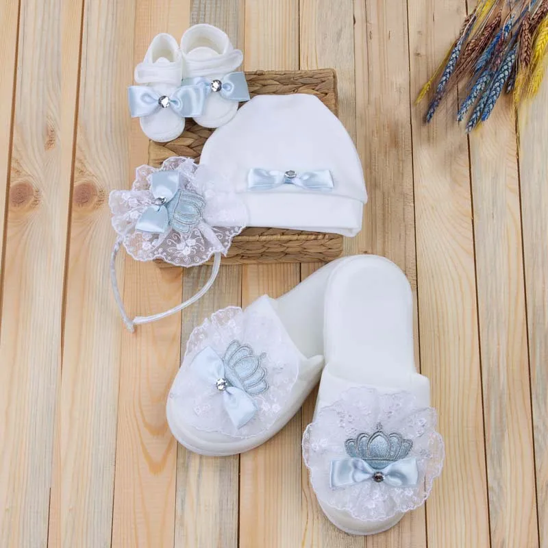 

Blue For Babies King Crowned Newborn Quenn Girl and Boy Postpartum Mother Slippers Baby Booties Bandana Mom Baby Gift set Model