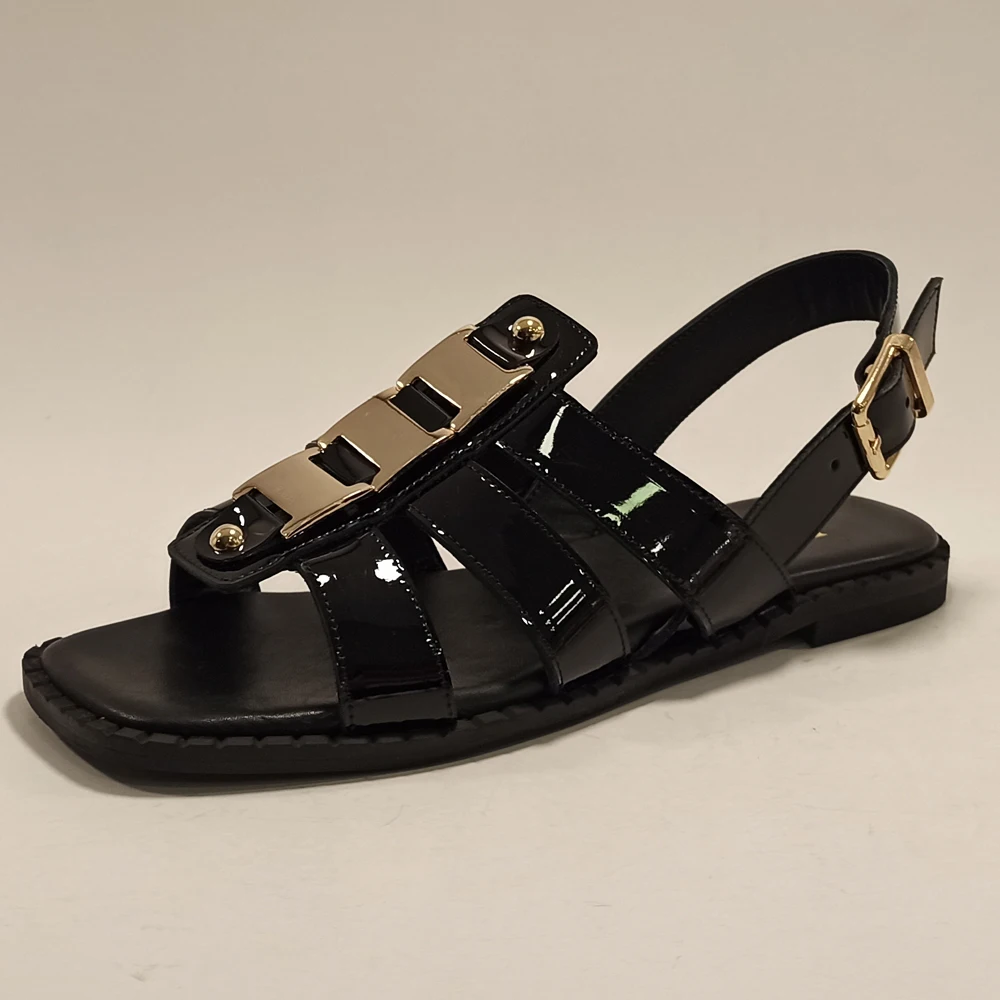 Women Black Metal Buckle Sandals Spring Summer Beach Shoes Fashion Lightweight Comfy Real Genuine Leather White Designer Flat