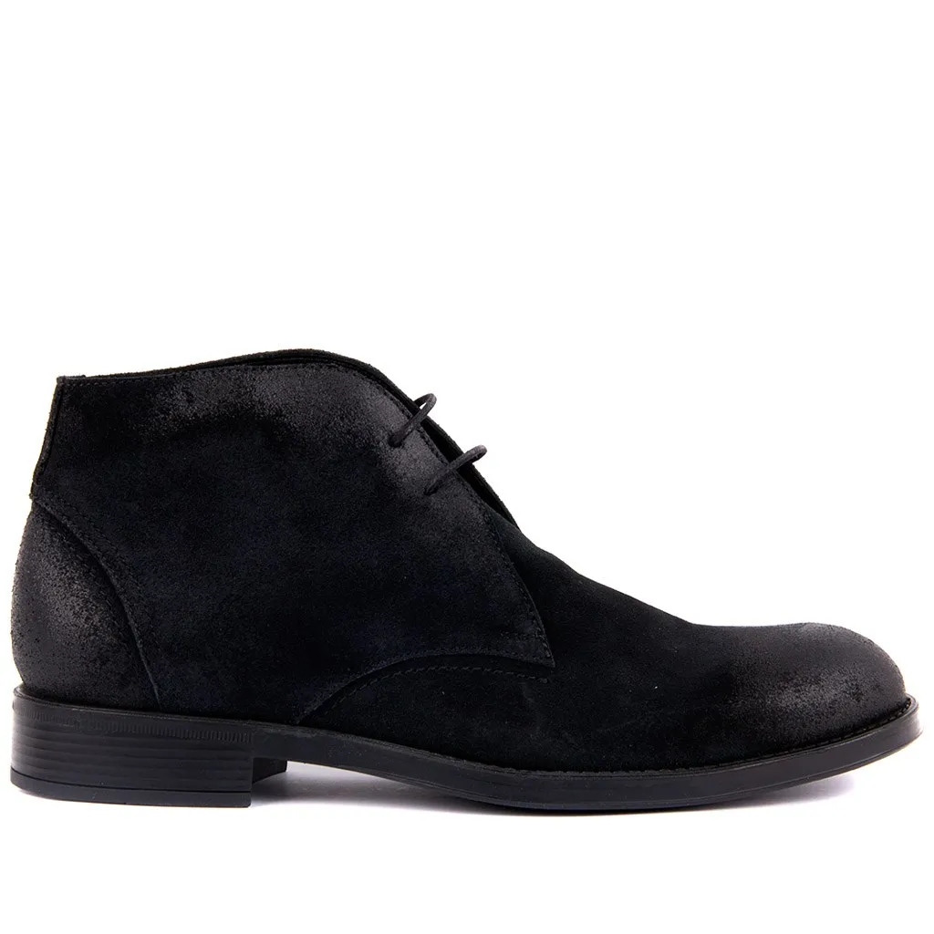 Botas de couro de camurça