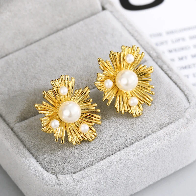 Gold Color Vintage Irregular Flower Large Pearl Geometric Earrings For Women Temperament Drop Earing Luxury Jewelry Bijoux Femme image 5
