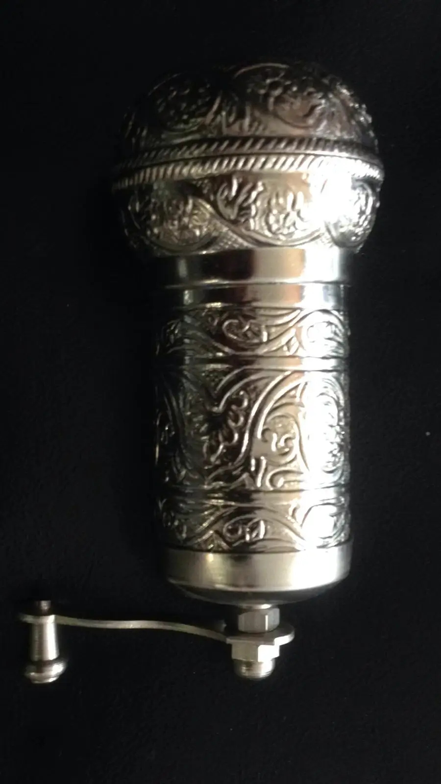 Copper embroidered small coffee grinder, hand coffee grinder, coffee grinder, silver color,steel grinder gear