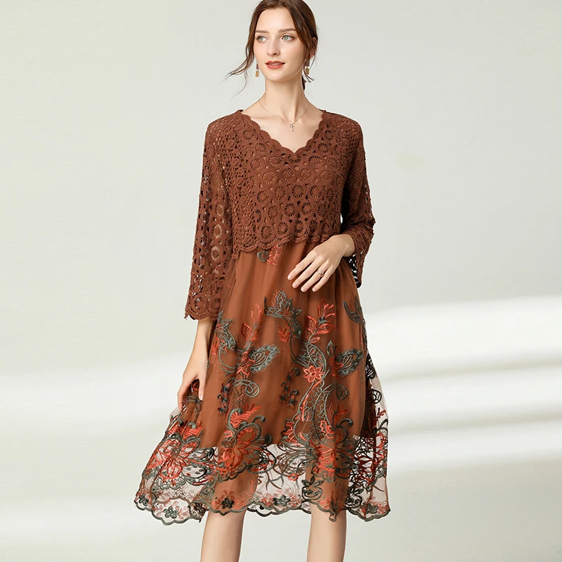 Hollow Out Lace Dress with Embroidery, Long Sleeve, Loose Dresses, Patchwork, Elegant, V Neck, High-end, Spring, Autumn, Fashion