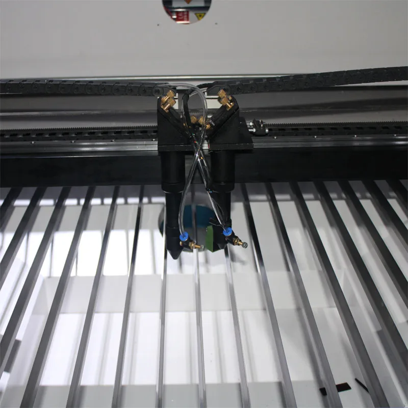 Leather Shoes Laser Cutting Machine Laser Die Board Cutter Machine 2mm Stainless Steel CO2 Laser Cutting Machine