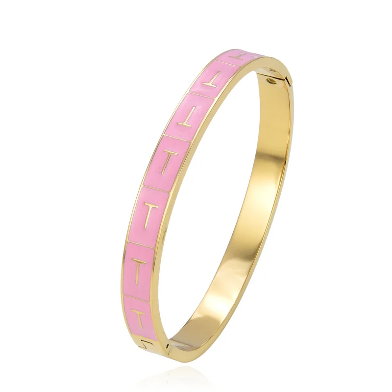 Top Selling Good Quality Popular Style Pink Color Letter T Bracelet Women's Men's Enamel Bracelet Stainless Steel Gold Bracelet