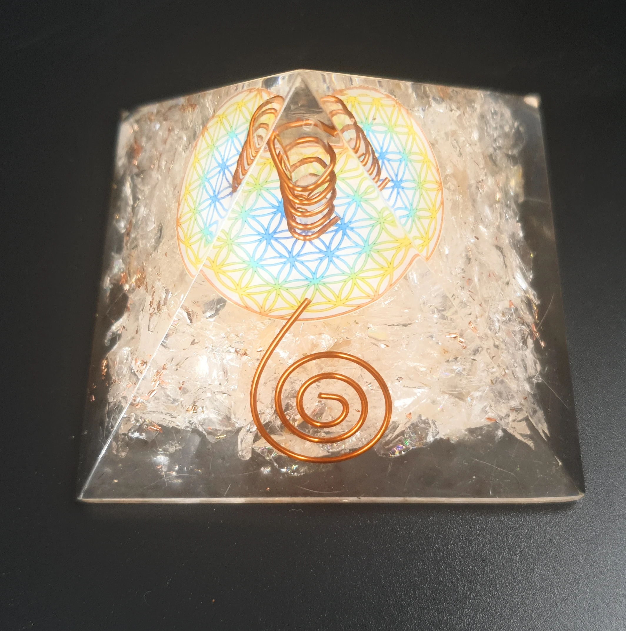Pyramid orgone white quartz 9x9cm Feng Shui transforms negative energy to positive crystals therapy