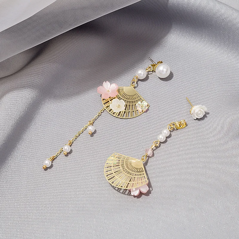 New Fashion Folding Fan Crane Flower Asymmetric Earrings for Women Temperament Long Tassel Dangle Earrings Party Jewelry Gift