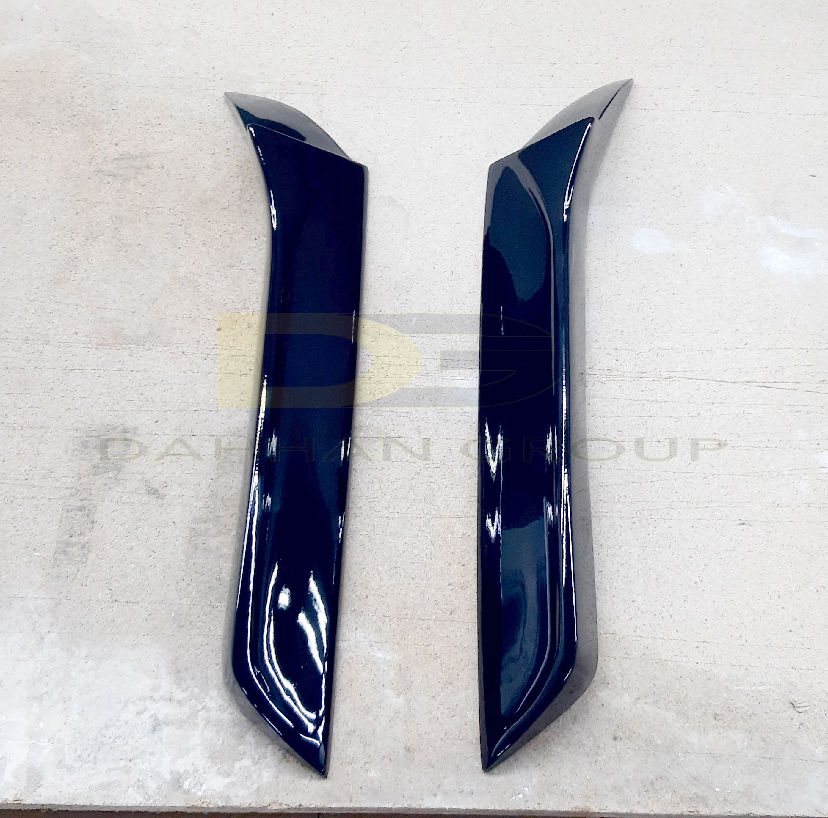 Seat Leon MK3 i MK3 Facelift 2012 - 2019 ST kombi 3 sztuki tylne skrzydło spojlera i boczne klapy materiał z włókna szklanego SW Kit