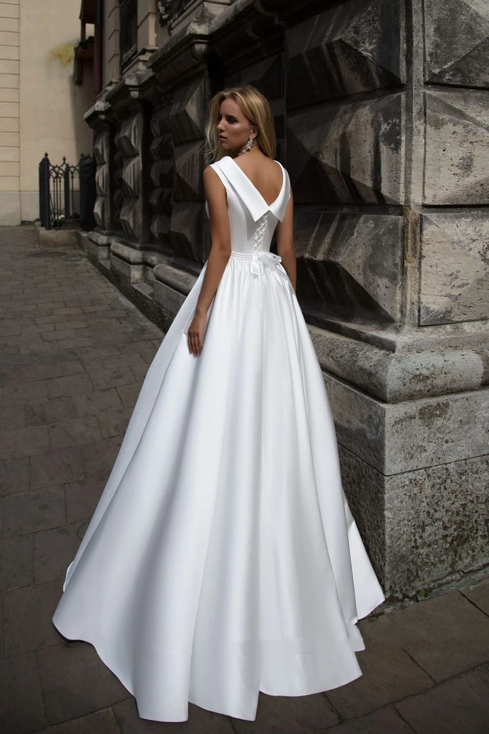 Elegante Dames Nieuwe Ivoor Wit Bruidsmeisje Avondjurk Hoge Hals Mouwloos Prom Avondjurk Robe De Soiree Femme Плать