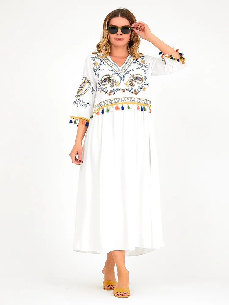 

Embroidery Patterned V-Neck Three Quarter Sleeve Length Long Summer Dress 2022 New Fashion Women's Clothing 4 Color Option