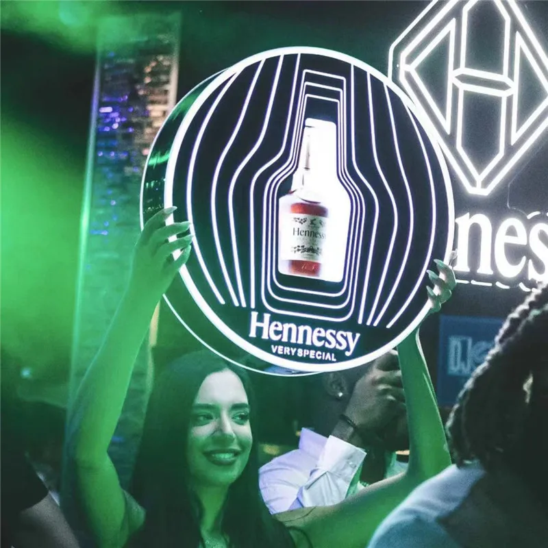 H ENNESSY LED BOTTLE PRESENTER FOR NIGHTCLUB