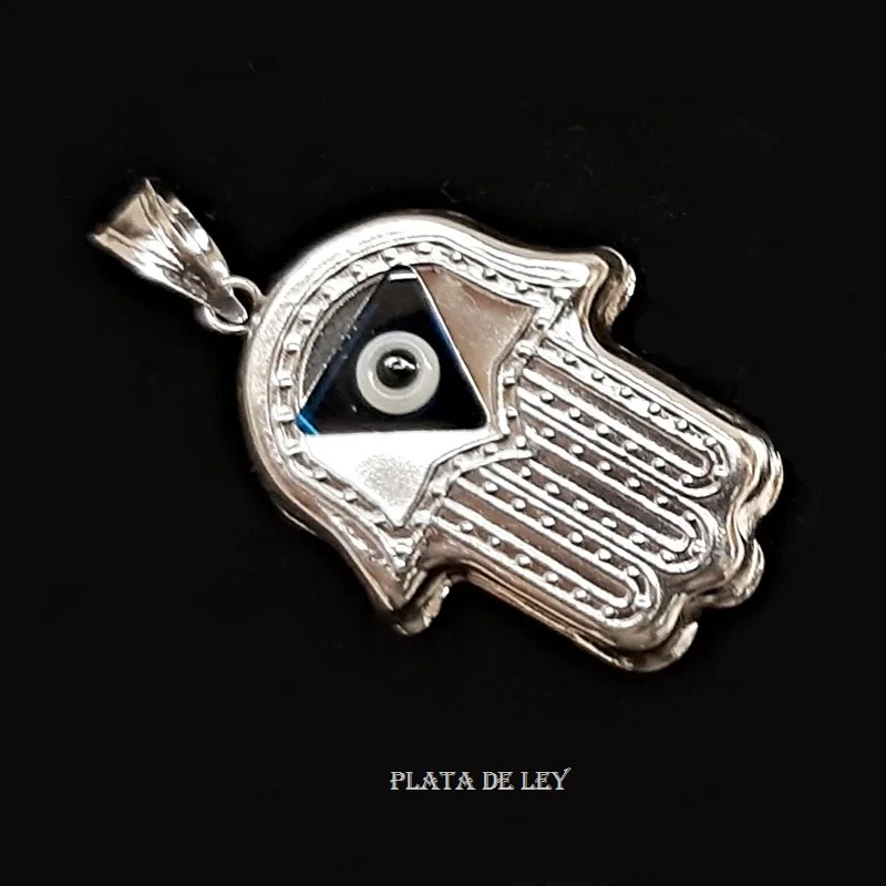 FATIMA hand pendant and Turkish eye sterling silver. 2,3 cm x 1,6 cm, thickness 0,5 cm & gift case