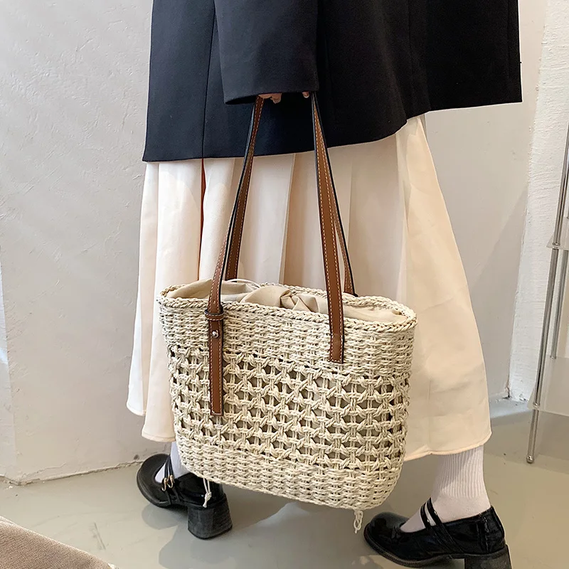 Women Hand-woven Soft Straw Tote 2024 Summer Beach Weave Designer High Quality Shoulder Bag Rattan Retro Handle Tote