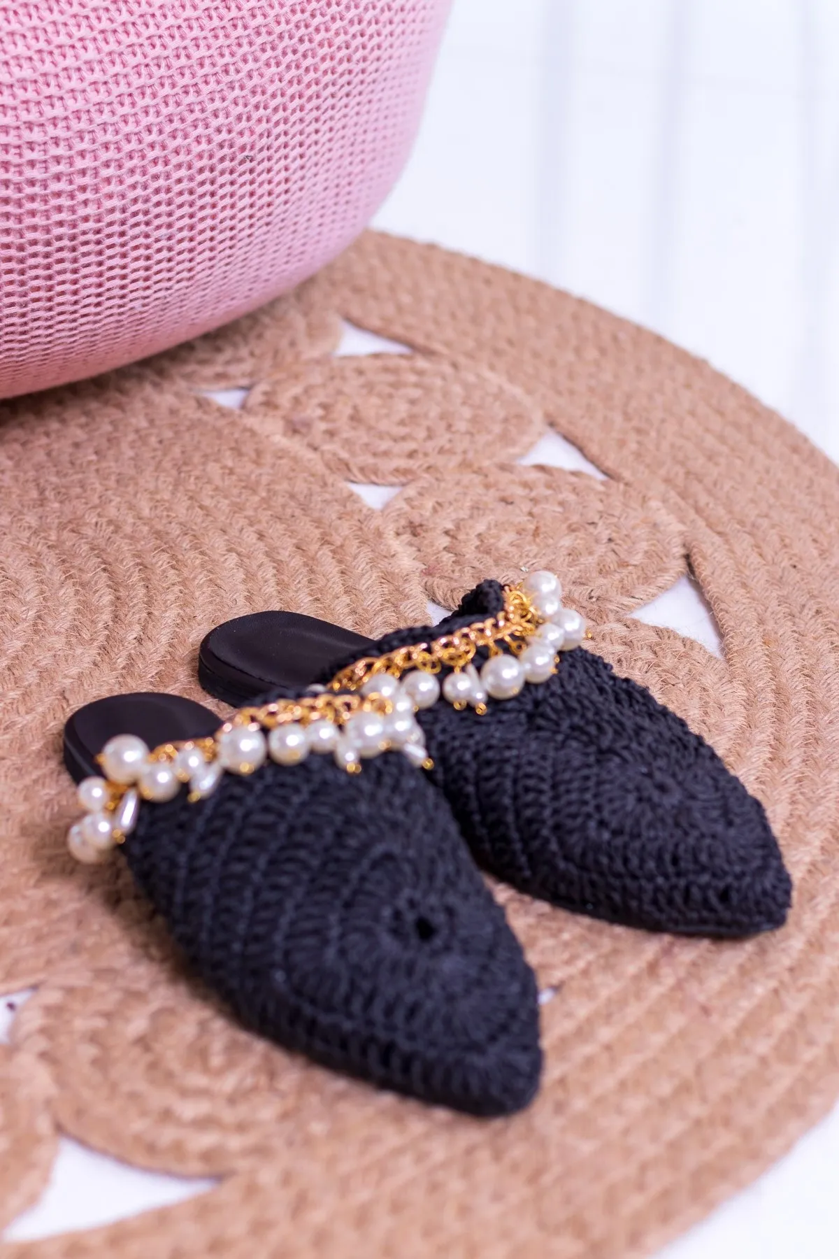 Knit Belt Pearl Detail Women Slippers Hand Mash Pearl Slippers Shoes Woman 2021 Lace Cover Toe Low Slippers Flat Loafers Luxury