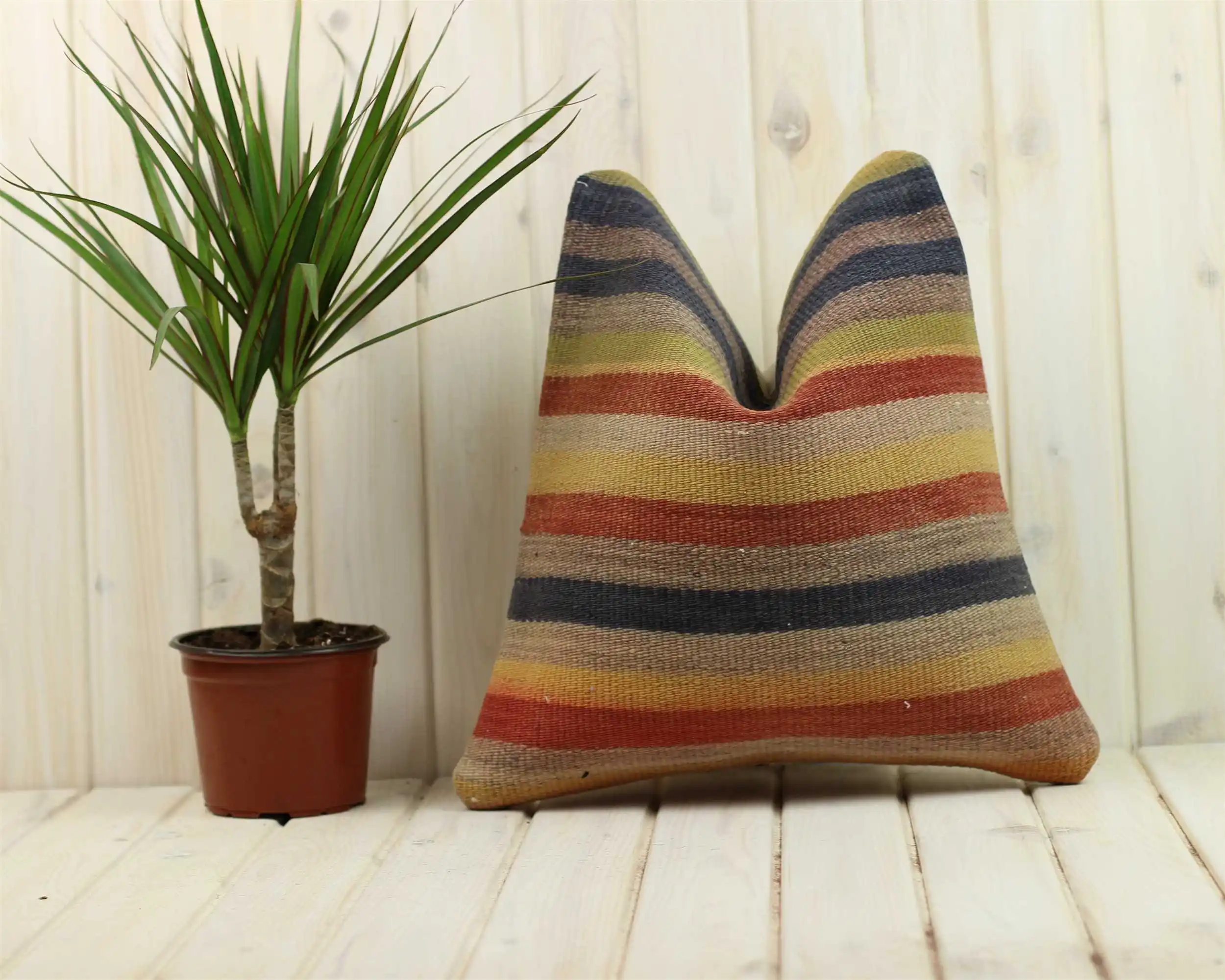 

Handmade Kilim Pillow Cases Hand Woven Turkish Anatolian Traditional Motifs Cushion Cover Vintage Home Decorative Zip Carpet