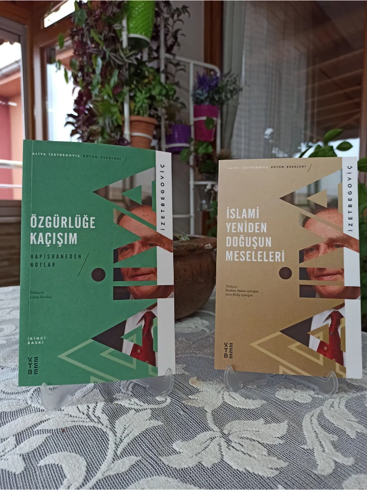 Best Turkish Books by Aliya İzetbegoviç 