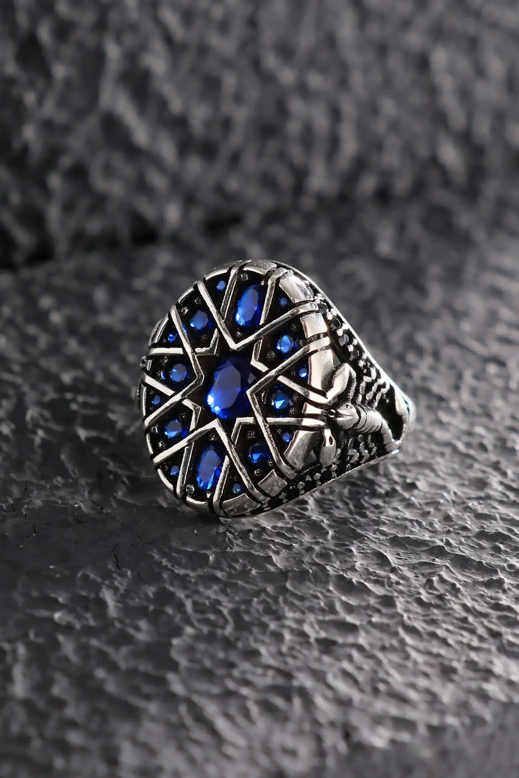 Blue Zircon Stone Scorpion Patterned Modern Design 925 Sterling Silver Stone Men's Ring Gift