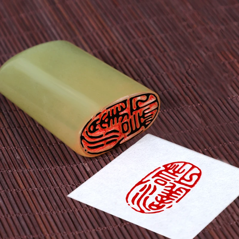 

Custom Chinese Name Private Seal Traditional Chinese Calligraphy and Painting Seal Chop Set Name Stamp Hand-Carved