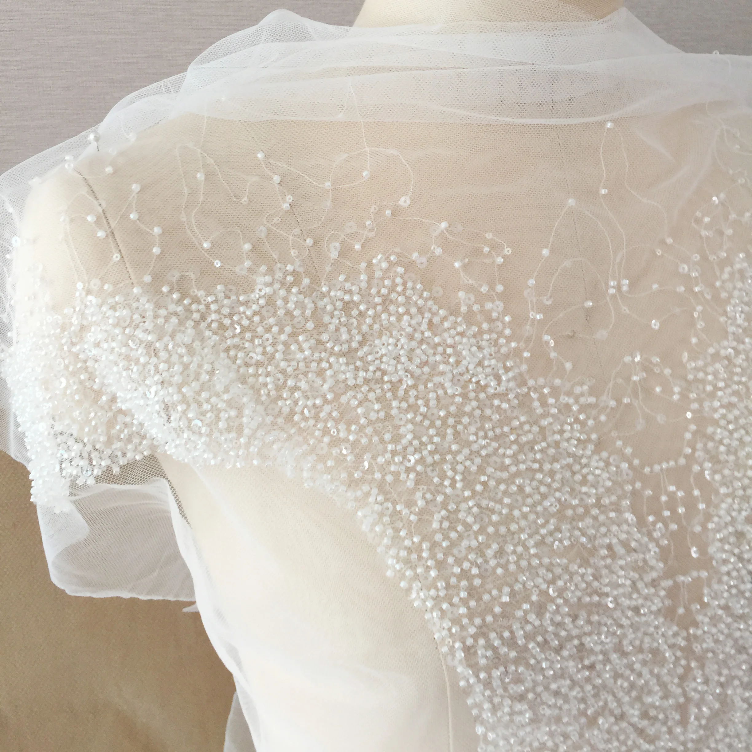 1 Piece Ivory 3D Seed Pearl Beading Tulle Lace Applique Flower Patch Applique Clear Sequin  Wedding Dress Accessories