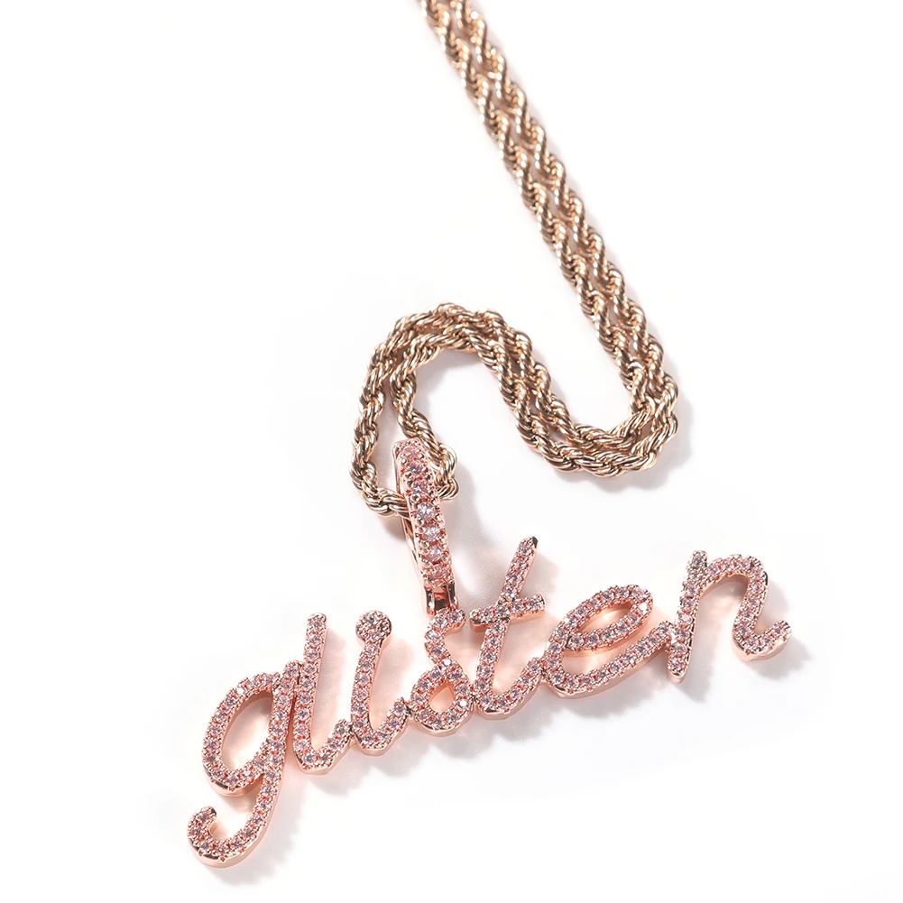 DIE BLING KÖNIG Benutzerdefinierte Neue Stil Dünne Cursive Letters Anhänger Tennis Kette Gold Handgemachte Blume Schrift Einfache Hiphop Schmuck