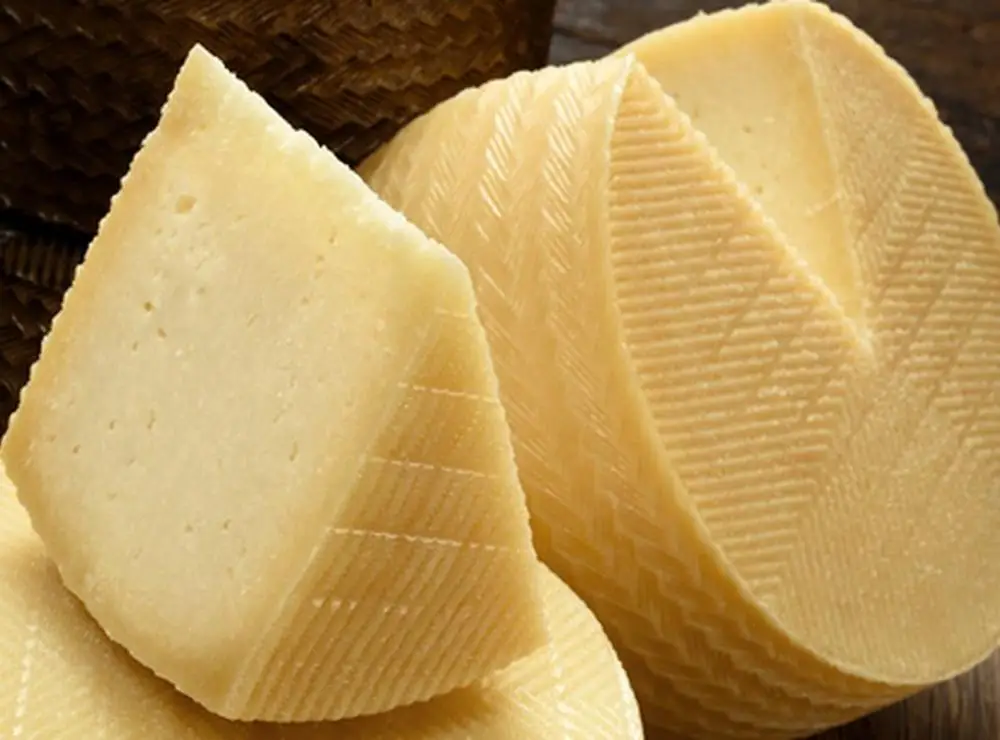 Manchego formaggio artigianale indurito D.O.P. -Arteformaggio-pezzo 1,5Kg