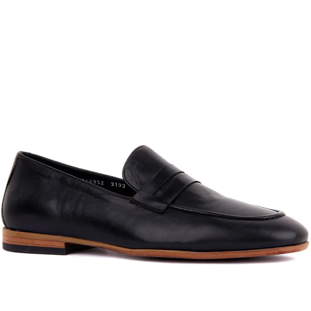 Sail-Lakers Kulit Hitam Sepatu Pria