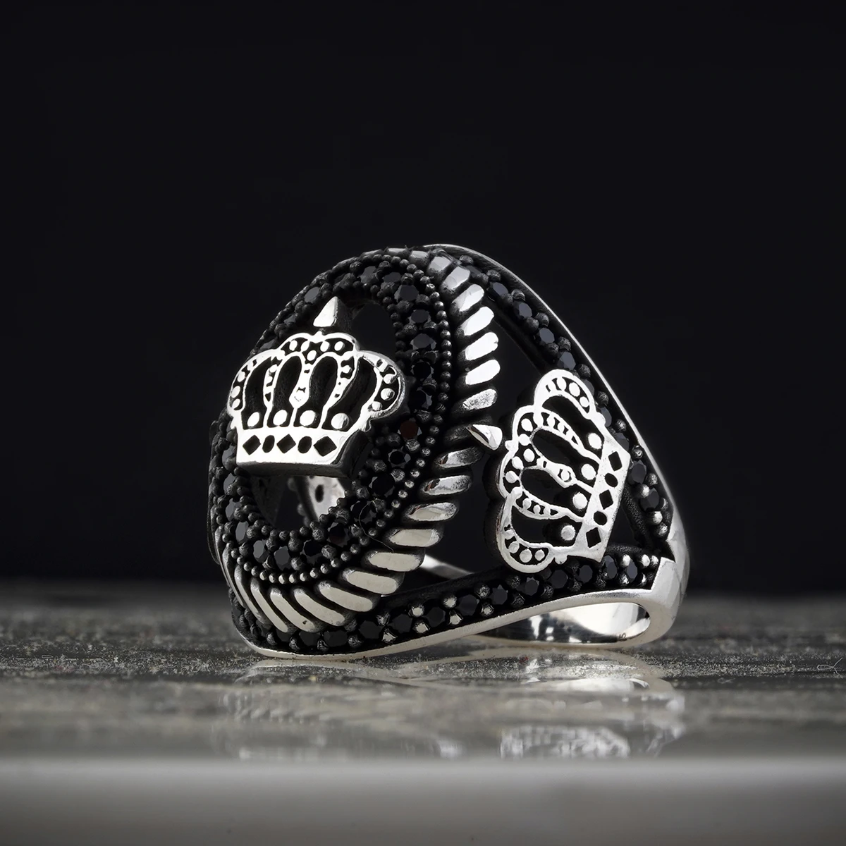 

Real Madrid Crown 925 Sterling Silver Mini Zircon Crown ring Jewelry Made in Turkey in a luxurious way for men with gift All siz