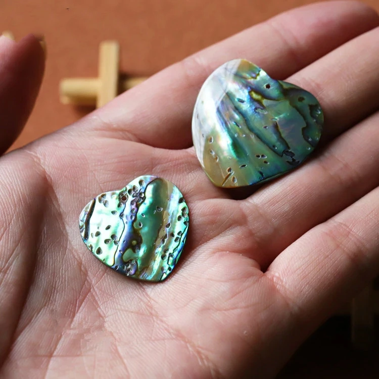 20PCS/lot Natural abalone shell heart-shaped loose beads diy handmade beaded shell jewelry accessories